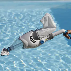 Aspirapolvere a batteria per piscina